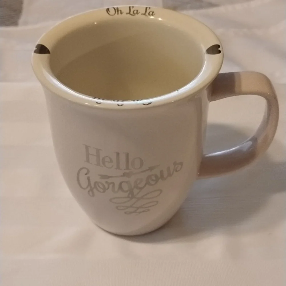 10 Strawberry Street, 'Hello Gorgeous Oh La La' - Ceramic Cream Mug - Picture 2 of 7